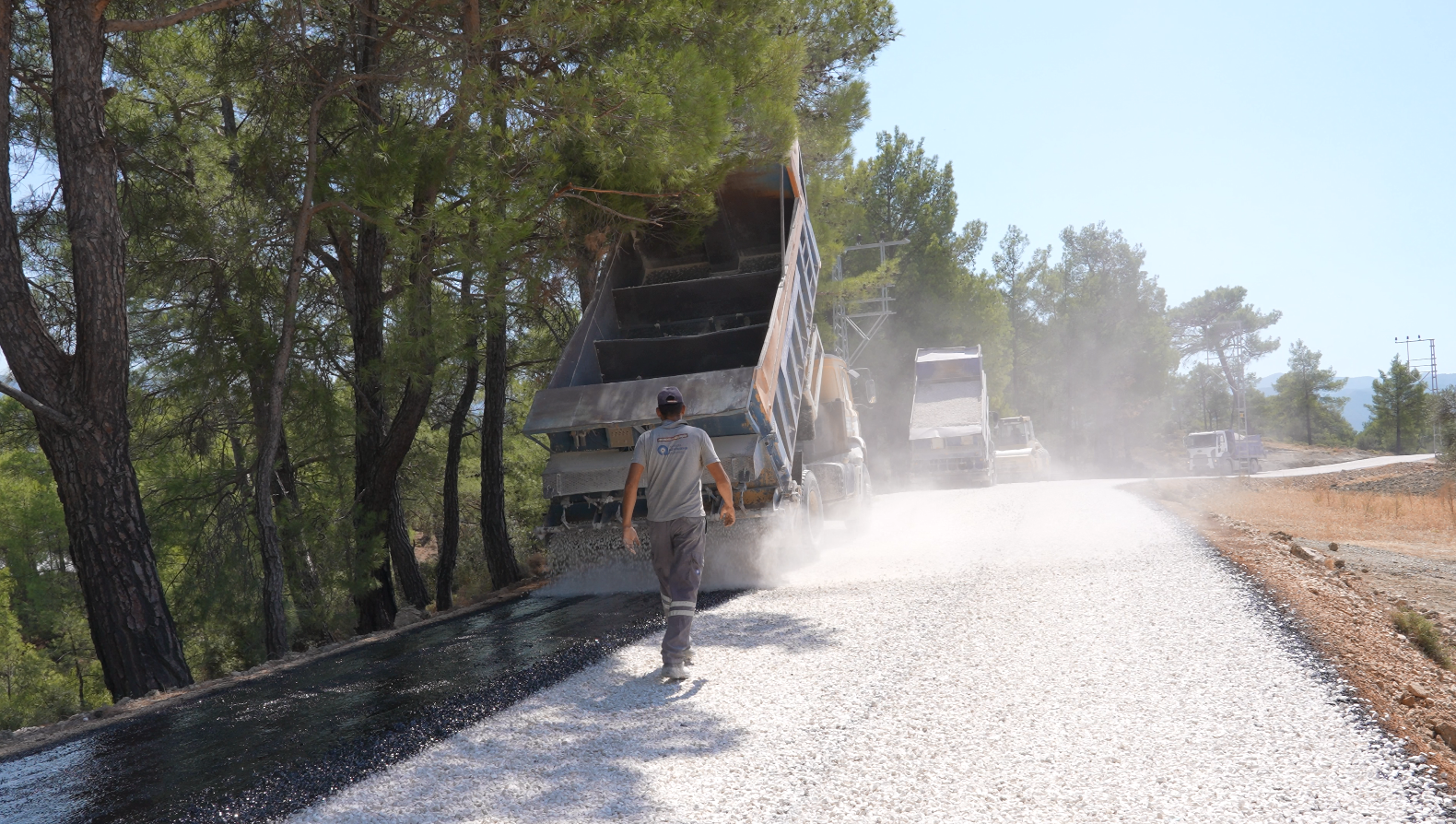 Kaş’ta 40 yıllık yol çilesi sona eriyor